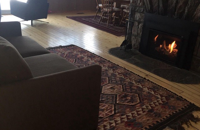 Waterfront Beach House en Georgian Bay