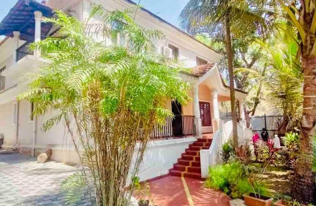 Waterfront Beach Villa In Baga with Private Pool