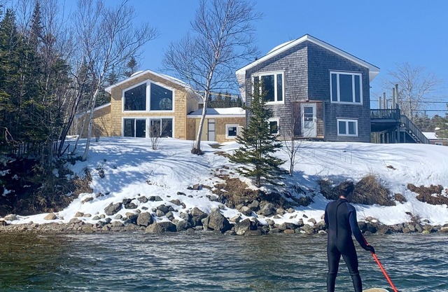 Waterfront Custom Home on Brasdor Lake