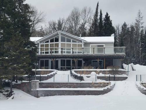 Waterfront, dream stay at Belle Vue Cottage