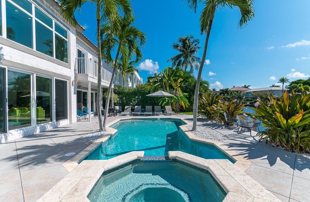 Waterfront Estate Exclusive-Paradise Lighthouse Point Florida Piscina privada / spa
