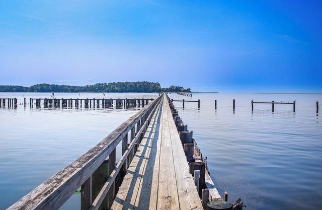 Waterfront Farmhouse Retreat on 18 Acres, Pool
