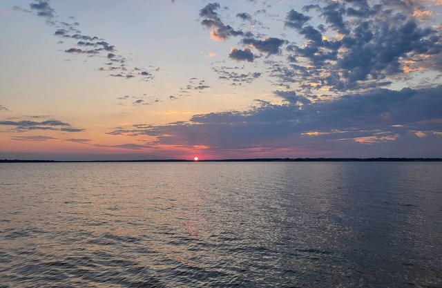 Waterfront Fun-N-Sun | House in Kemp