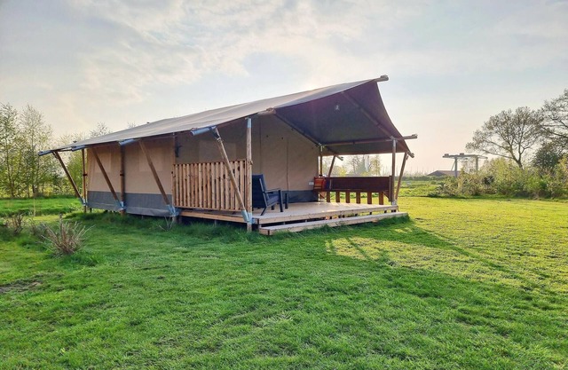 Glamping en Friesland junto a reserva