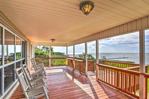 Waterfront Gulf Coast Getaway with Boat Dock!