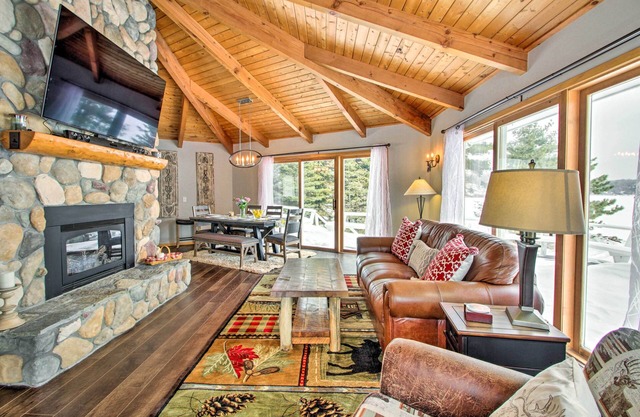 Waterfront Gull Lake w/ Dock: Family Friendly!