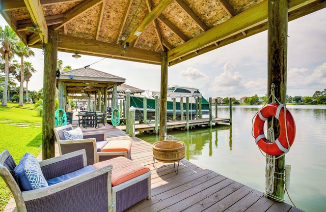 Waterfront Home 30 Mi to New Orleans w/ Boat Dock