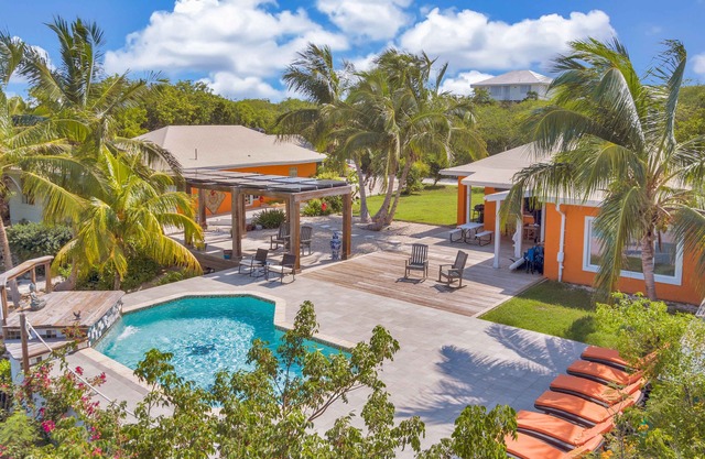 Casa de lujo frente al mar con vista a Moriah Cay con todo lo que necesita para explorar Exuma