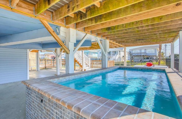Waterfront Home with Deck in North Myrtle Beach!