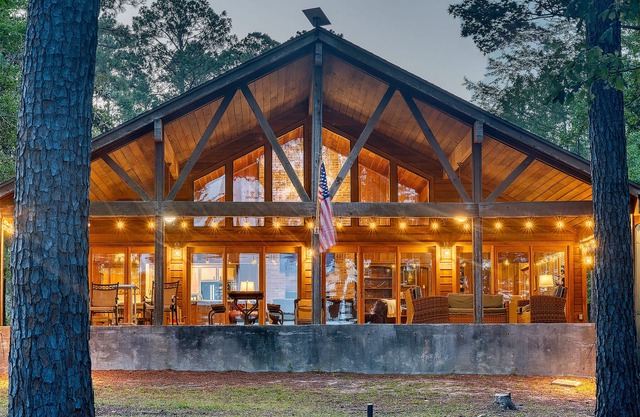 Waterfront Lake Haus at Indian Creek South Toledo Bend Kayaking, Fishing,Boating