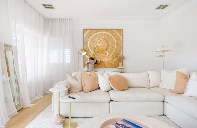 Waterfront luxe- a Hobart oasis