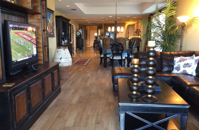 Waterfront Luxury Bella Marguerite Condo - St Pete Beach near Don Cesar Resort