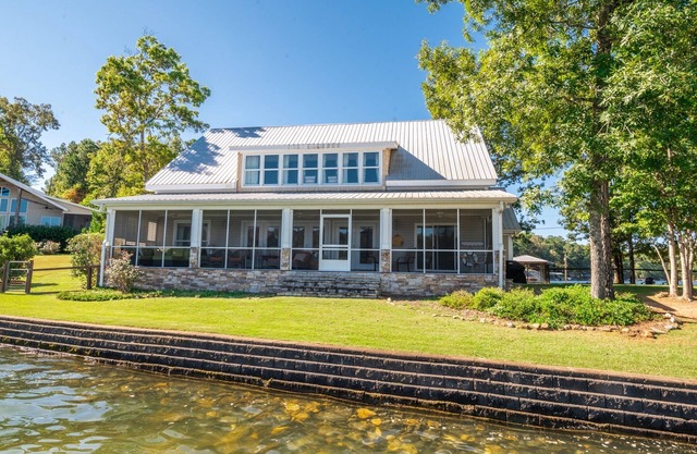 Waterfront Oasis on Warrior | 4 Bed, 3 Bath