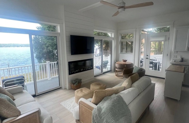 Waterfront Property - Whole House for rent