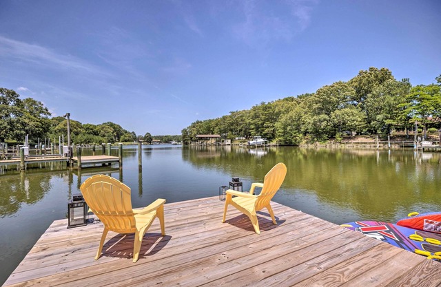 Waterfront Reedville Home w/ Private Dock!