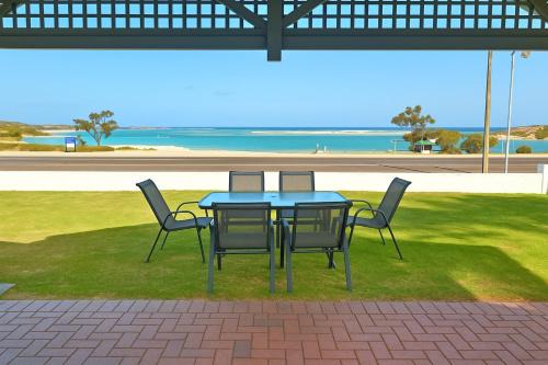 Waterfront Unit 2