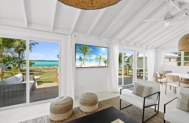 Waterfront villa,10 min from Georgetown,10 ppl