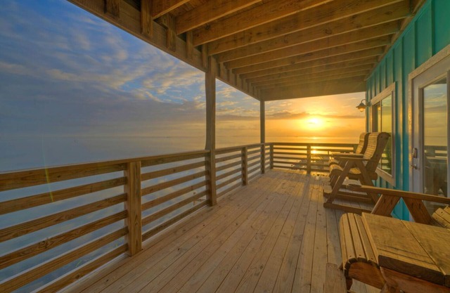 Waterfront w/ Bay Views, Shared Pool & Boat Dock | Marlin Madness by AvantStay