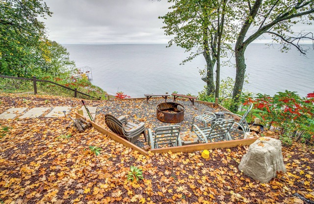 Waterfront Wahkon Cabin w/ Gas Grill & Fire Pit!