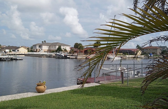 Waterfront! Watch the dolphins with your coffee or the amazing sunsets at night!