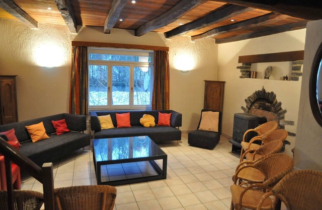 Casa de vacaciones en Herbeumont con sauna