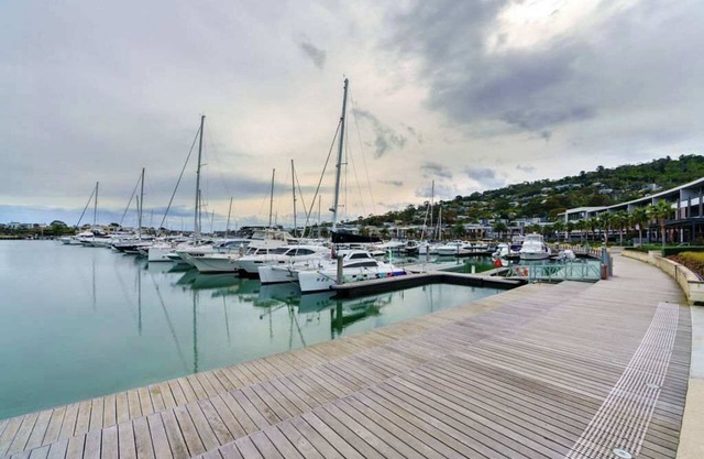 Waterside Luxe | Marina | Terrace