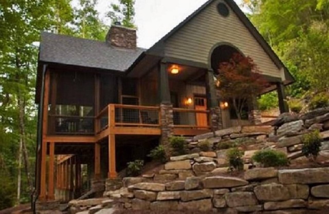 Creekside Luxury-Sparkling Hot Tub-2 Chimeneas-Lake Access-NOC 10 min. Wifi