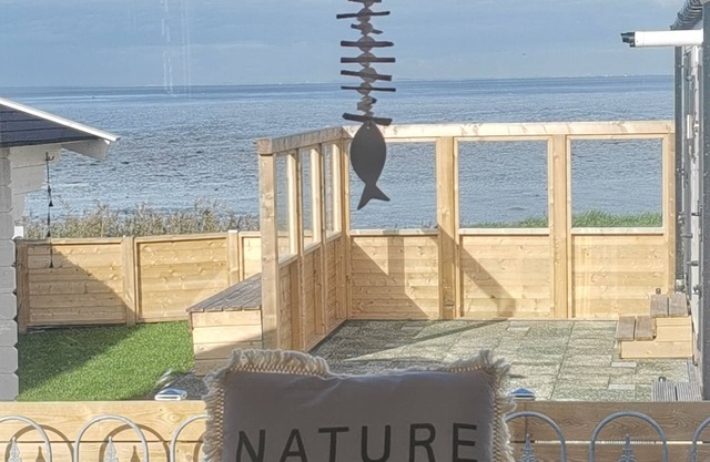 Wadden Sea view cottage - view of the Wadden Sea (UNESCO World Heritage Site)