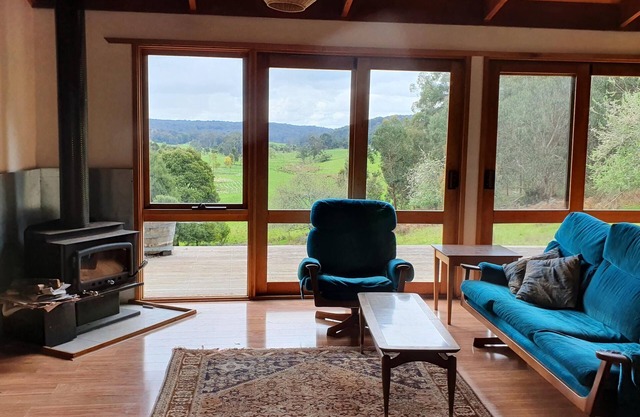 Wattle Hill Holiday House