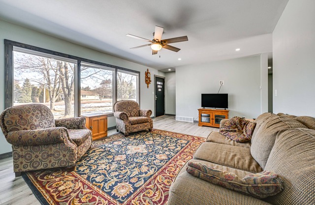 Wausau Home w/ Yard: 1 Mi to Granite Peak Ski Area