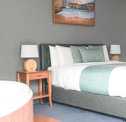 Waves Luxury Suites