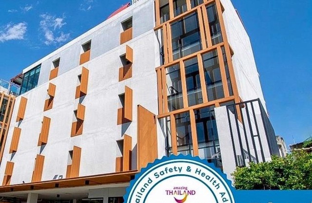 WE Terminal Hotel