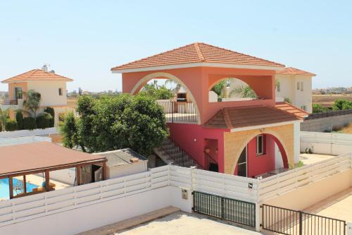 Wealthystays 3BR Terrace BBQ Villa with pool