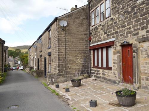 Weavers Houses - Uk12796