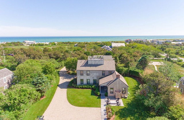 Welcome to 14 Poplar~Your chic beach house, steps to Surfside beaches