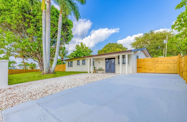 Welcome to Casa Luna! Your relaxing and luxurious retreat away from home.