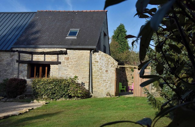 Welcome to central Brittany and its highlights! Cosy cottage