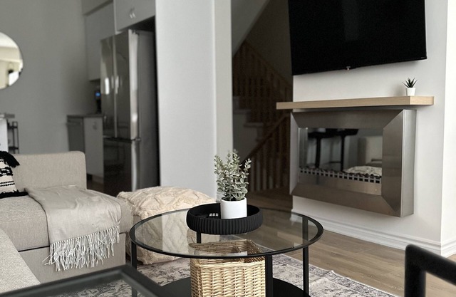 Welcome to Cityscape Serenity Stay, a chic retreat in an upscale city