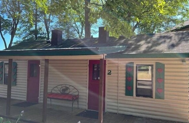 Welcome to Cottage 2 at Heart Lake Resort!