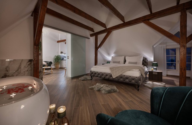 Welcome to Kaiserstein Palace Apartments - Luxury Living in the Heart of Prague