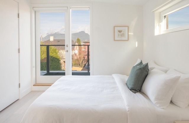 Welcome to Kinn - Calm + Minimal Guest House