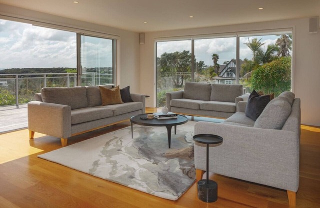Welcome to Luxury Living in CBD