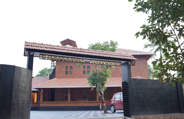 "Welcome to Malabar Serenity: Where Tradition Meets Tranquility" 1
