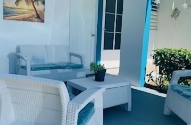 NEAR BEAUTIFUL BEACHES! Ola Del Mar Beach House> Balneario, Marine, Domes Beach