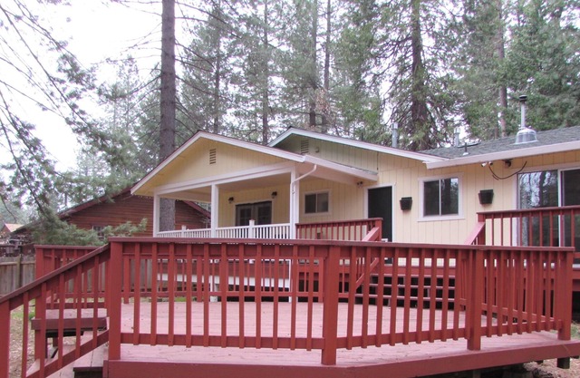 Bienvenido a nuestro refugio de montaña encantadora en medio de nuestro favorito Playground.