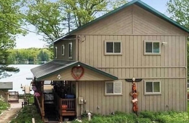 Welcome to The Big House at Heart Lake Resort!