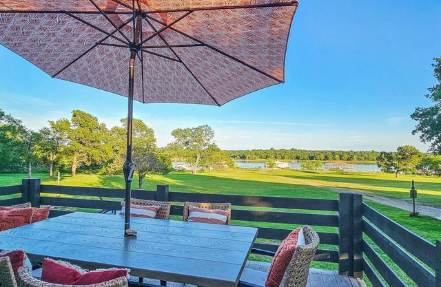 Welcome to The Duchess Den | Lake Eufaula, OK