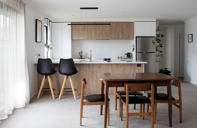 Welcome to The Meadows: Your Family-Friendly Haven in a Vibrant Neighborhood!