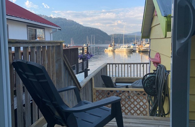 Welcome To the Ocean Front Cowibbean Guesthouse