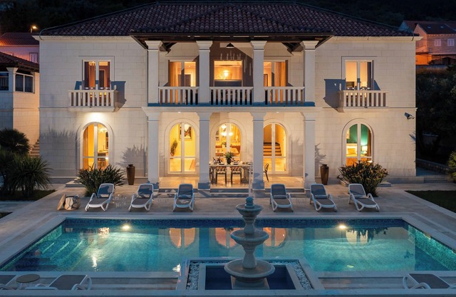 Welcome to the ultimate escape at La Villa Dubrovnik.